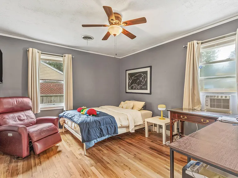 507 Grahamwood Dr — Photo 17