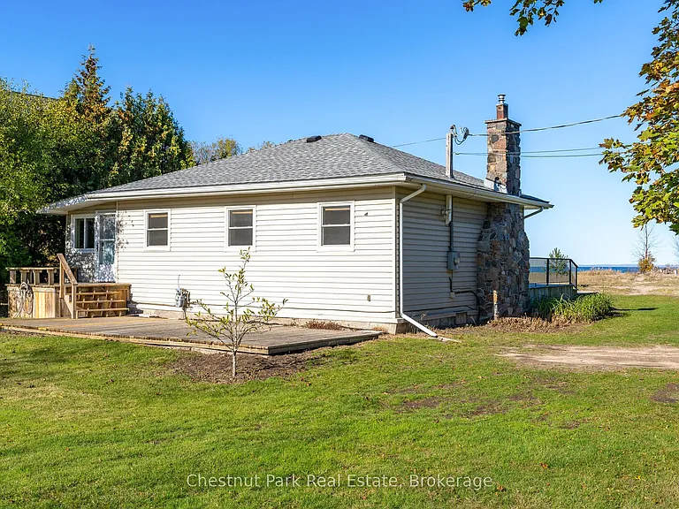 35 Saint Clair St — Photo 5