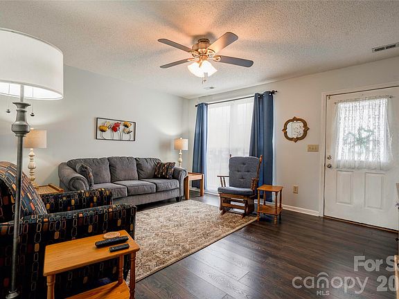 4th image of 113 Charcoal Rd