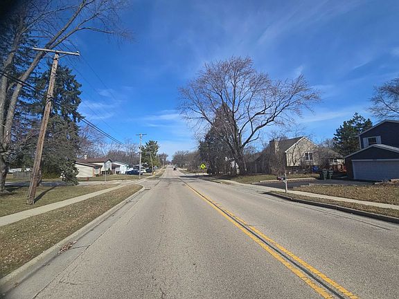 5th image of 200 S Beck Rd