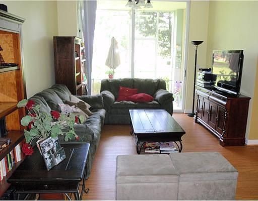 3rd image of 9755 NW 52nd St APT 109