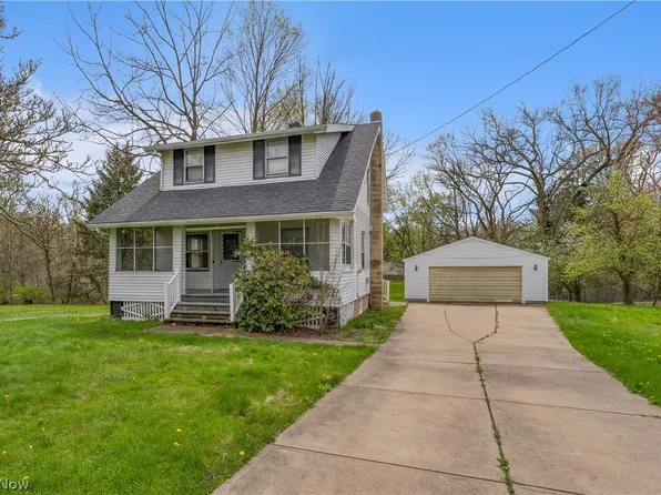 3827 Frederick St, Youngstown, OH 44515