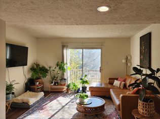 2494 S Burberry Ln, Bloomington, IN 47401