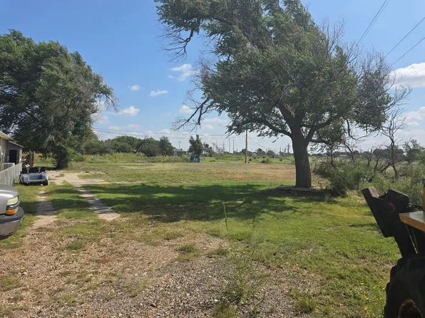 1005 S Hoyne Ave, Fritch, TX 79036