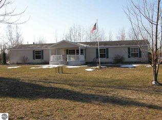 3585 Redstone Rd, Saint Louis, MI 48880