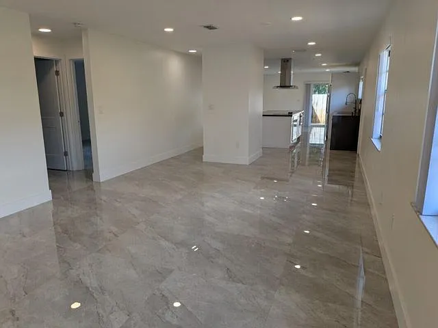 536 NW 43rd Ct — Photo 13