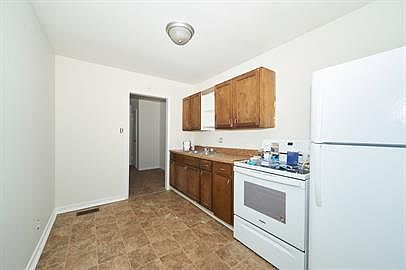 4th image of 3138 E Bradbury Ave #10912124