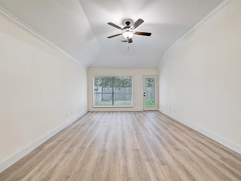 70 Camber Pine Pl — Photo 22