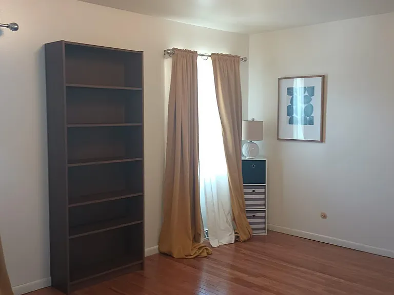 1601 S Dorchester Dr — Photo 10