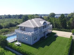 41 Mill Pond Ln, Westhampton, NY 11977