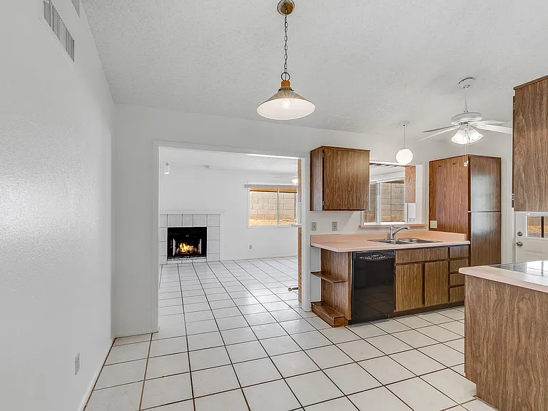 16216 N 16th Pl — Photo 14