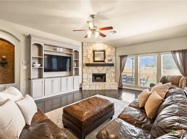 1008 N Ash Cv, Hutto, TX 78634