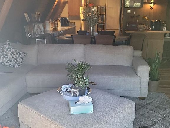 4th image of 20878 Caylor Dr