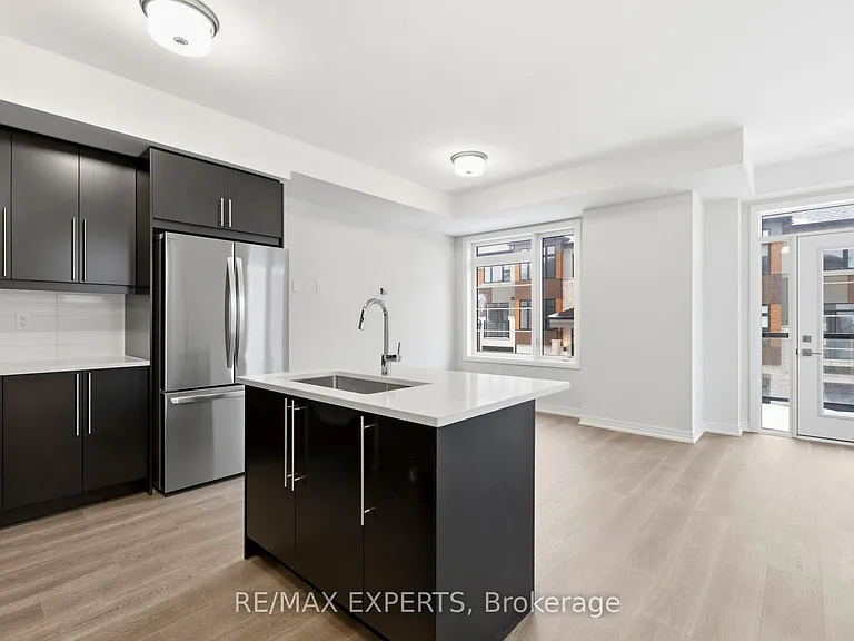 660 Colborne St W #49 — Photo 7
