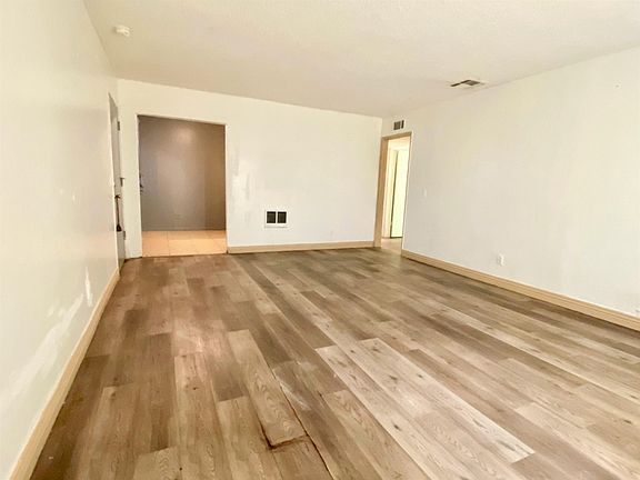 2nd image of 8616 N Loop Blvd APT 2
