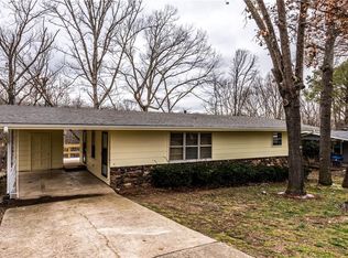 19 Finger Dr, Bella Vista, AR 72715