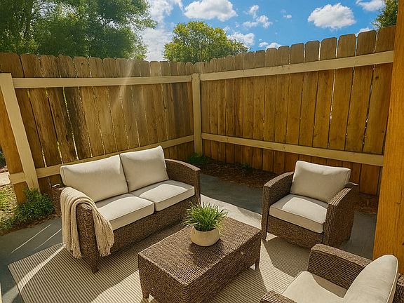 2nd image of 6090 Terry Rd #3-303