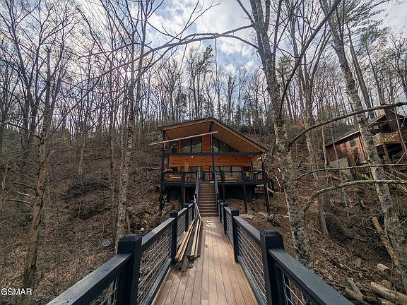 5th image of 1424 School Rd House Gap