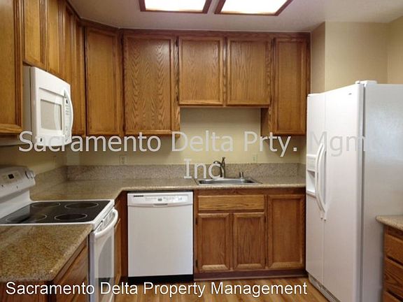 5th image of 4839 Vir Mar St APT 68