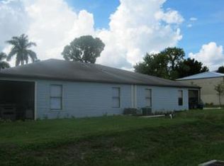 201 3rd St APT D, Fort Myers, FL 33907