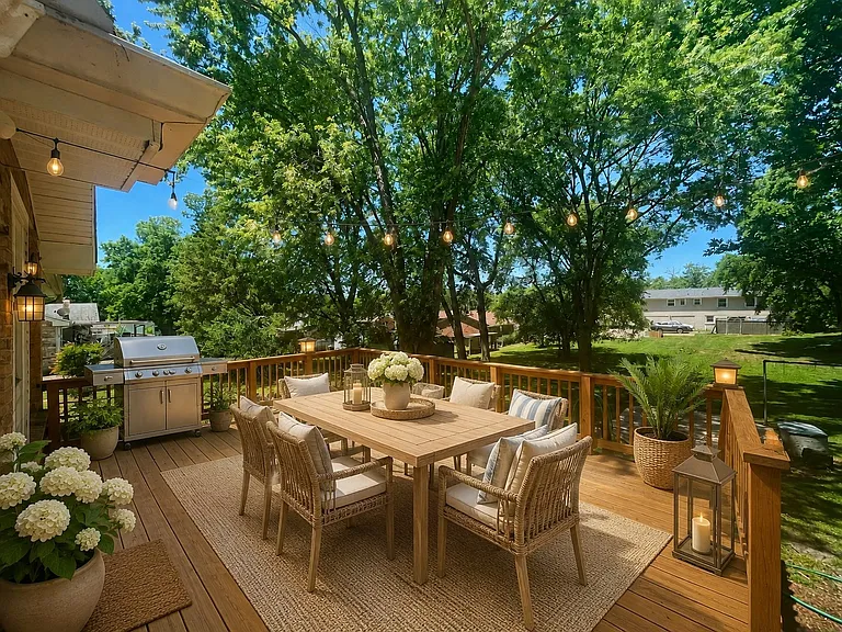 119 Trousdale Dr — Photo 4