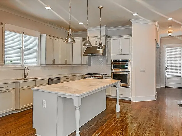 1322 English St NW — Photo 7