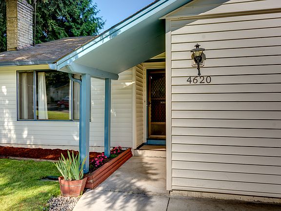 5th image of 4620 NE 49th Ave