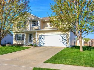 6112 Four Pines St, Johnston, IA 50131