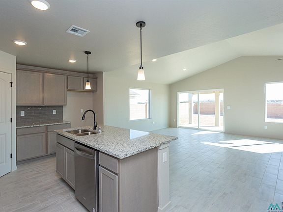 4th image of 3 Twin Berry Ct