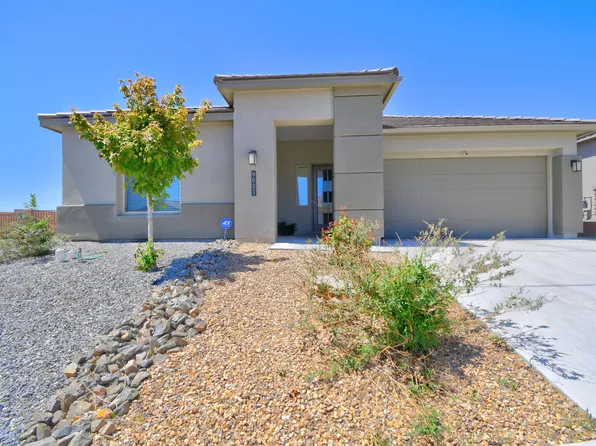 9001 Cambrils Dr NW, Albuquerque, NM 87114