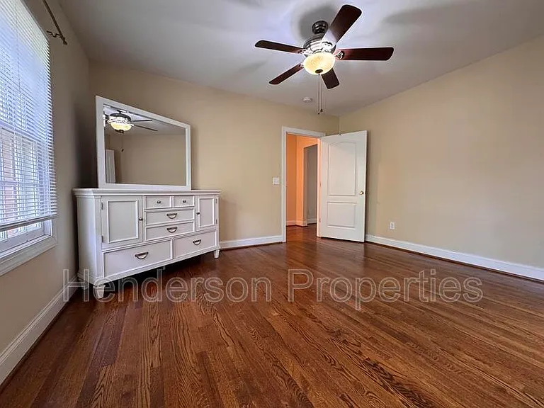 224-3 Harrill St — Photo 12