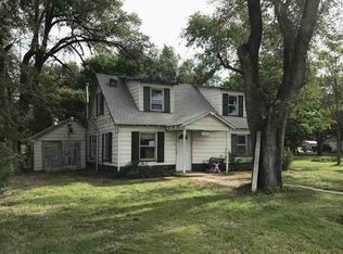 2015 E Harvey Ave, Wellington, KS 67152