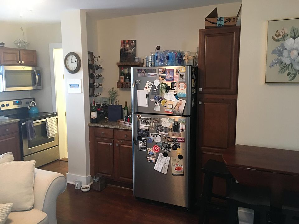 2nd image of 31 Coming St #A