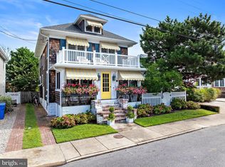 215 Ocean Ave, Beach Haven, NJ 08008
