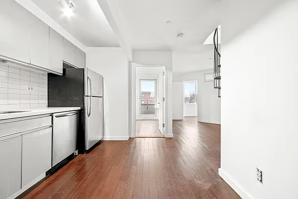 Rented by CCM Property Management LLC | media 12