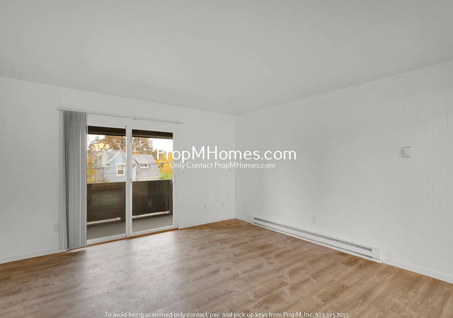 Updated 2BR in the Heart of Oregon City! — Photo 4