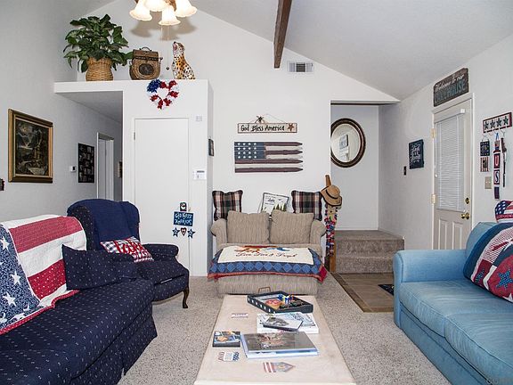 5th image of 586 Bret Harte Dr #225