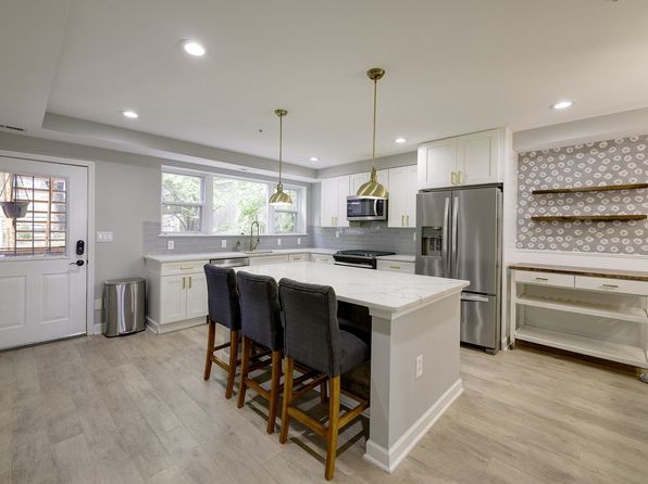 1932 3rd St NE APT 102