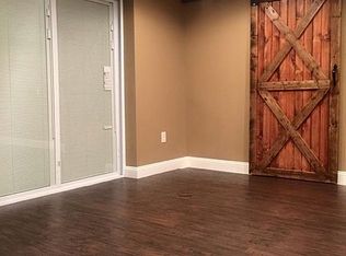 904 Calla Rd E, Poland, OH 44514