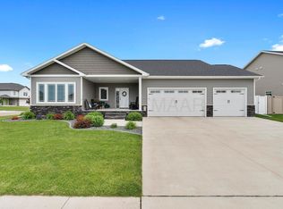 3592 50th St S, Fargo, ND 58104