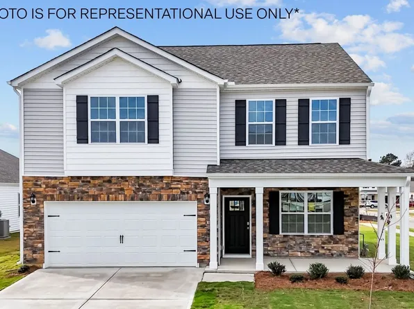2704 Salisbury Ln W, Wilson, NC 27893