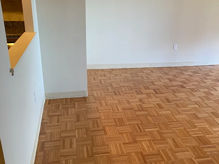 1025 Hancock St #6D — Photo 14