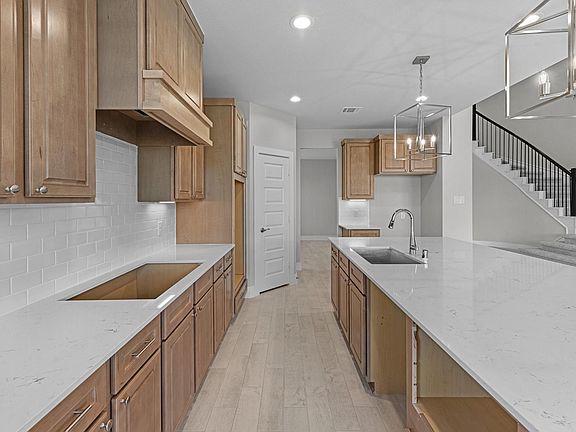 5th image of 23330 Hemlock Tree Ln
