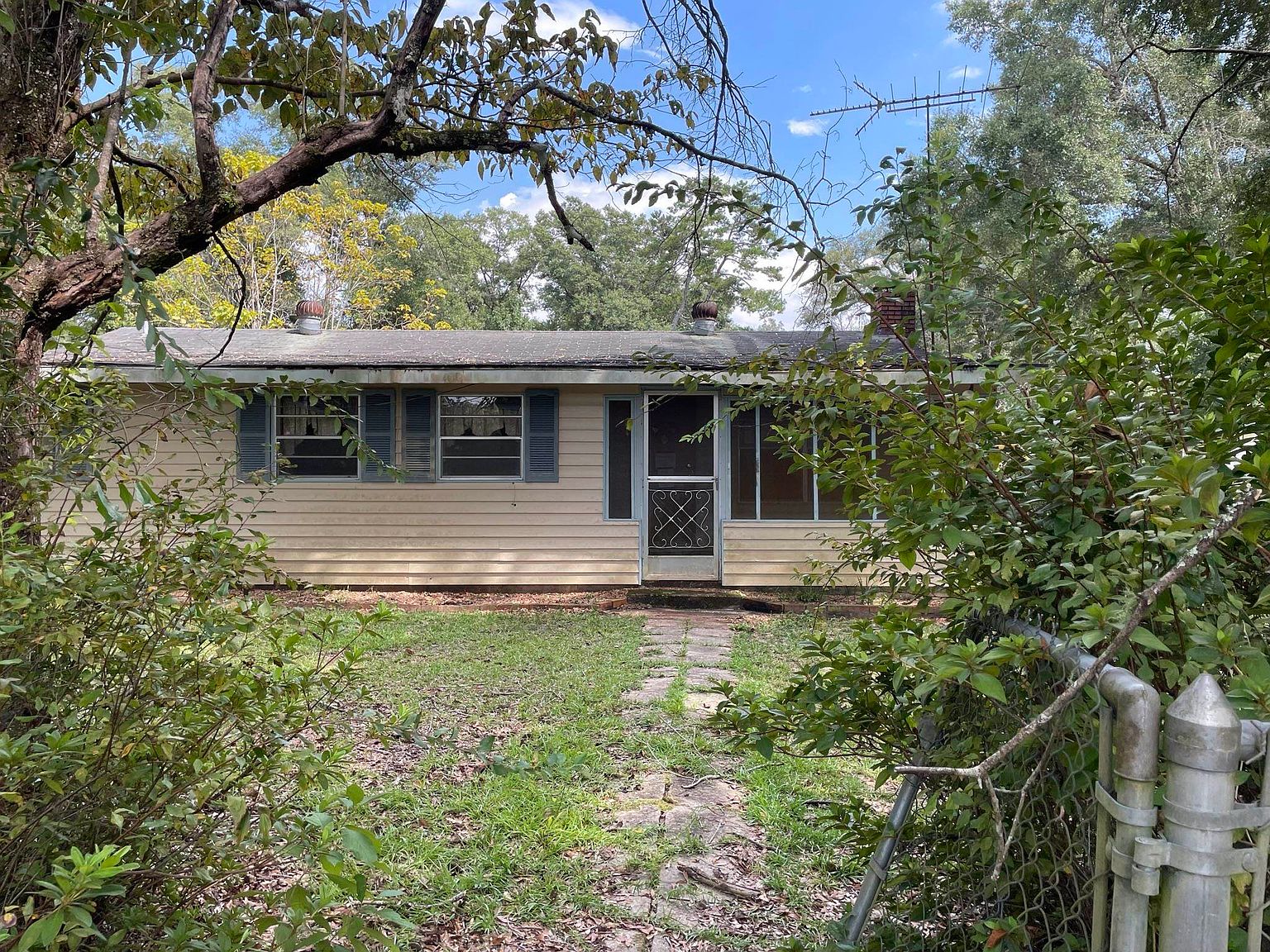 85 Easy St N, Sopchoppy, FL 32358 MLS 363983 Zillow