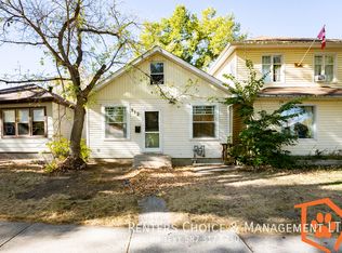 912 8th St S, Lethbridge, AB T1J 2K8