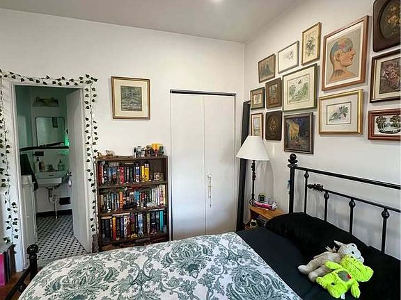 5th image of 322 S 11th St #11381176