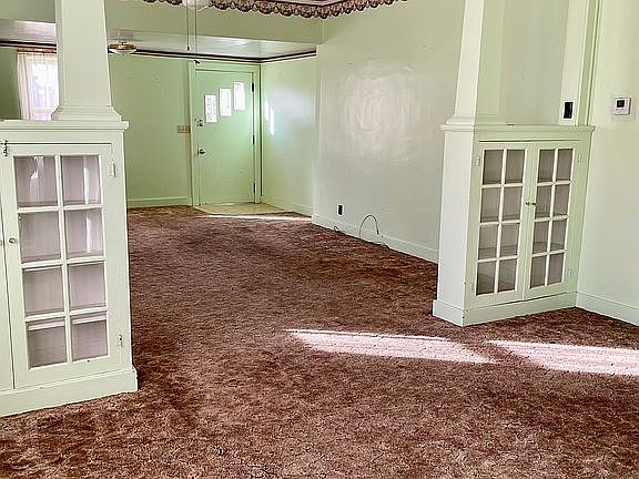 5th image of 238 Franklin St
