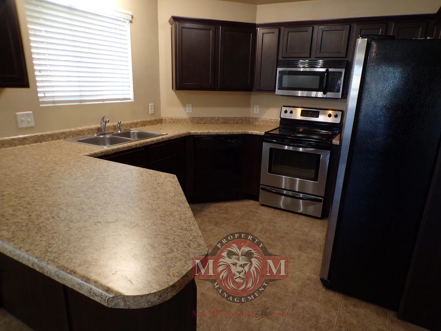3 bed, 1247 sqft, $1,595 — Photo 4
