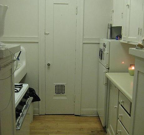 3rd image of 3449 N Elaine Pl APT 303