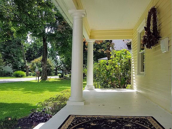 3rd image of 2229 Richland Ave